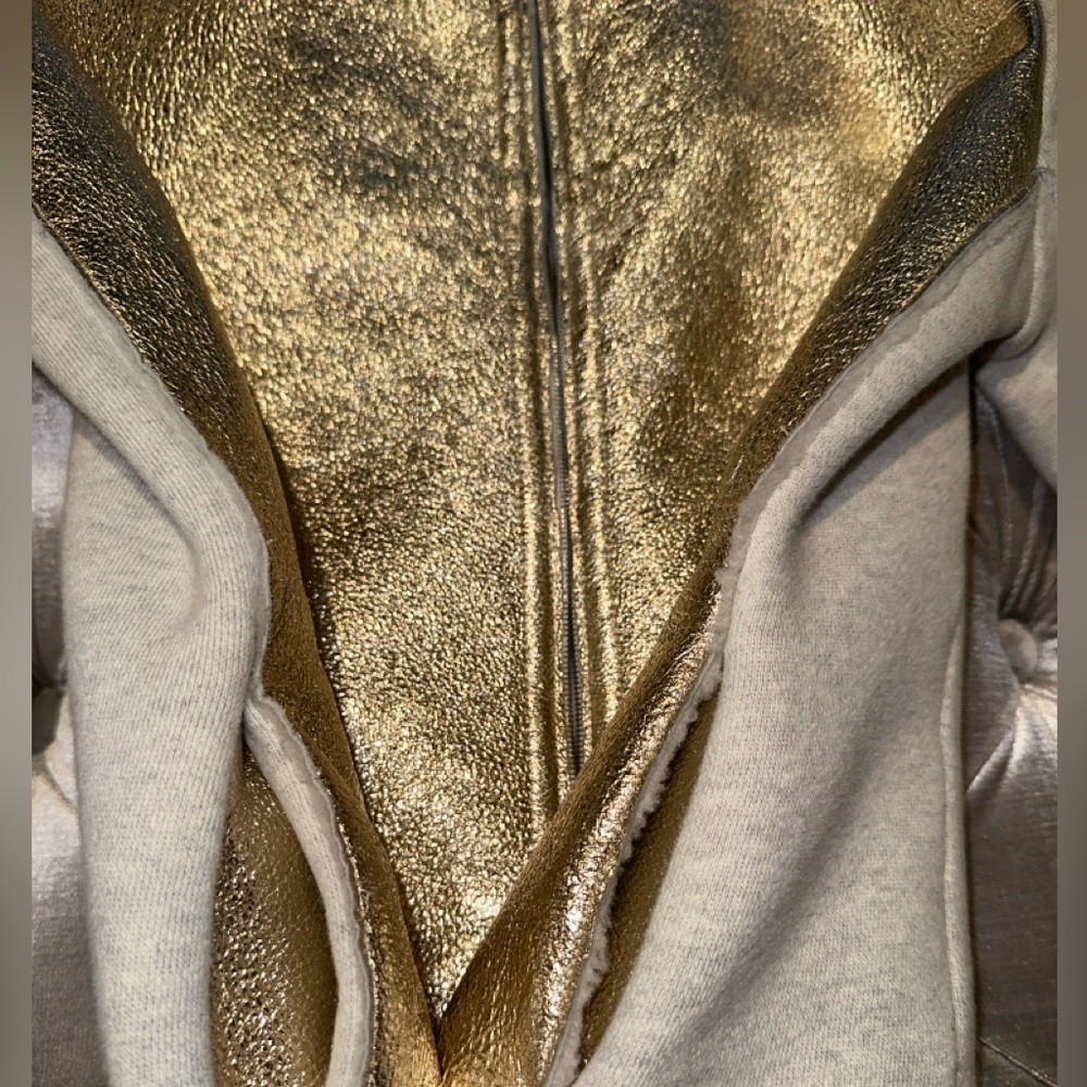 Majestic Filatures PARIS
Metallic Leather-Front Jacket (Designer Size 1)
Gold - Picture 6 of 15